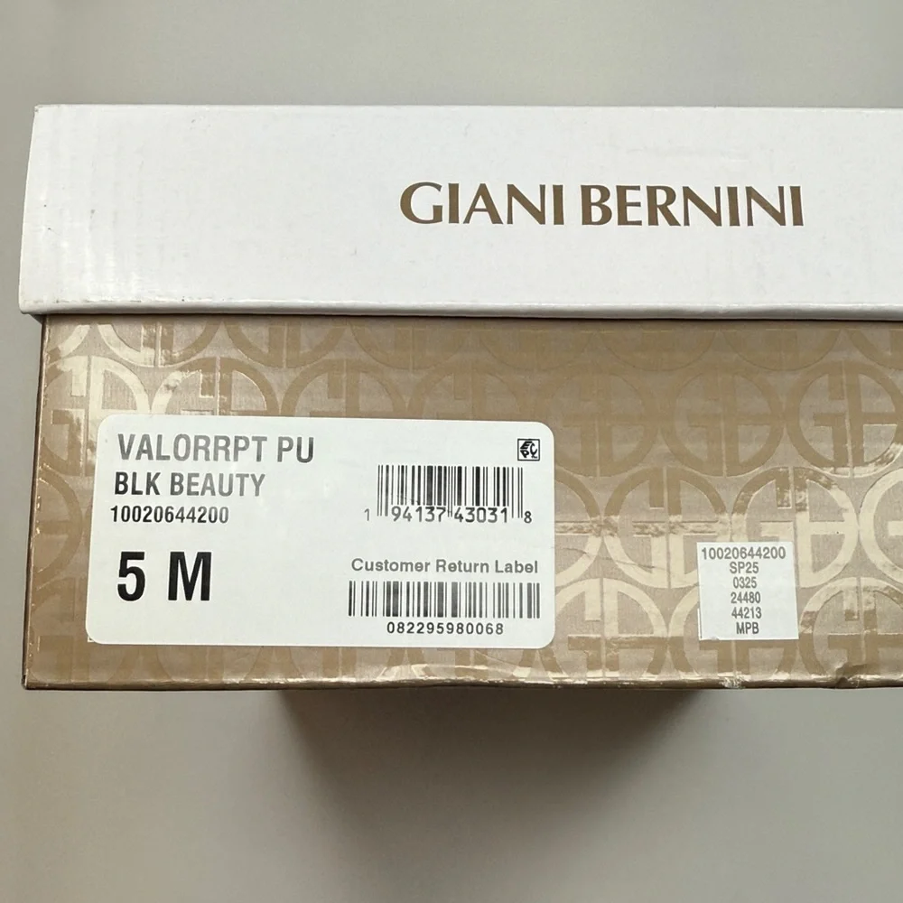 Giani Bernini Women's Valorr Peep Toe d'Orsay Leather Pumps- Size 5